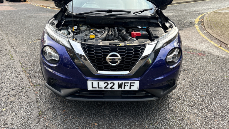 Nissan Juke 1.0 DiG-T 114 N-Connecta 5dr DCT Petrol Hatchback